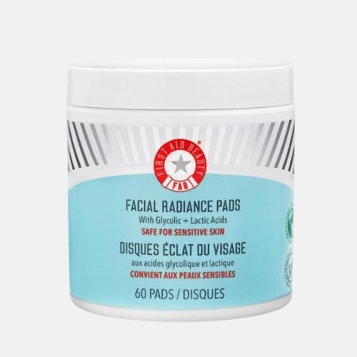 First Aid Beauty Facial Radiance Cleansing Pads