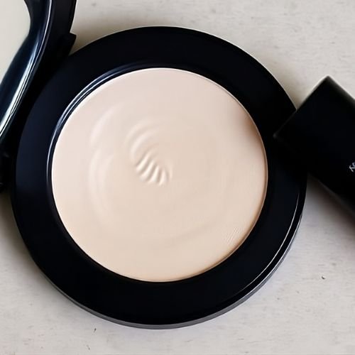 How to Prep Skin Before Foundation, By Skin Type